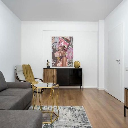 Bonita - Chic Urban Retreat With Private Balcony Apartment Bucureşti Exterior foto