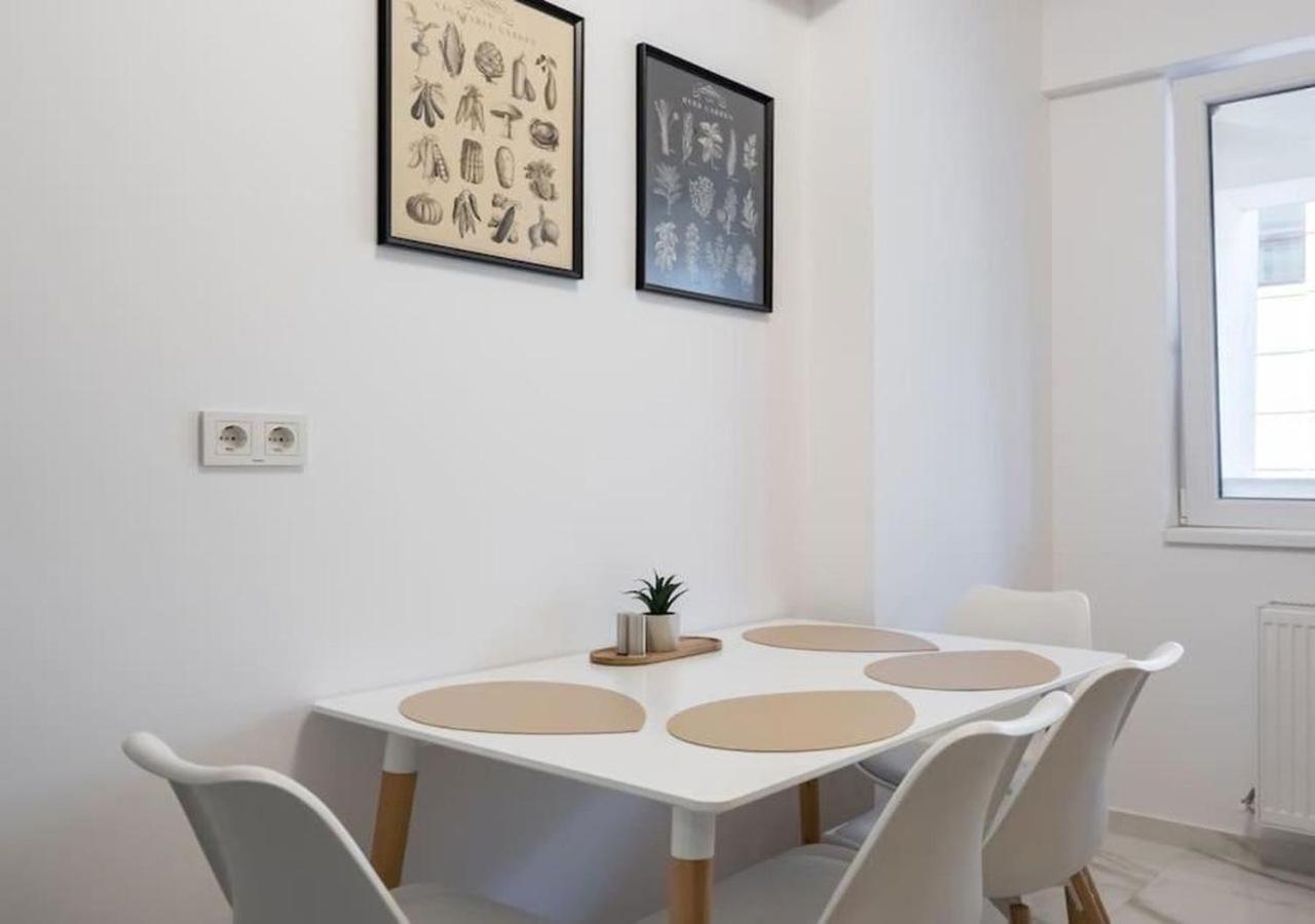 Bonita - Chic Urban Retreat With Private Balcony Apartment Bucureşti Exterior foto